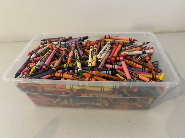 Crayon Assortment Bin (Willoughby)